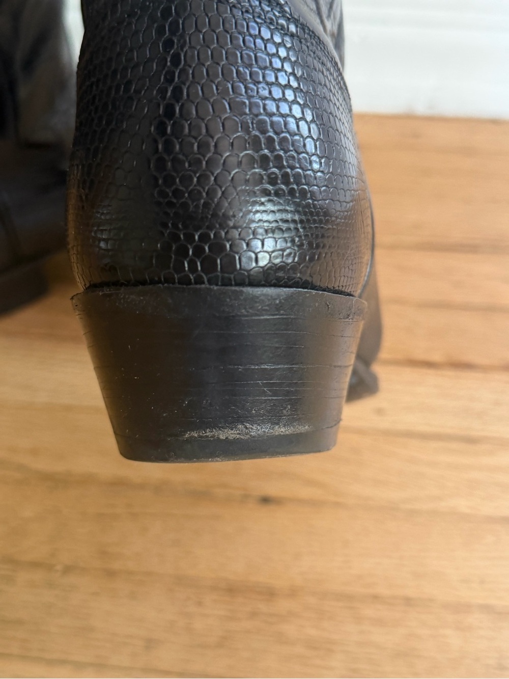 Lucchese Leather Women's Lizard Cowboy Boots - Picture 10 of 15